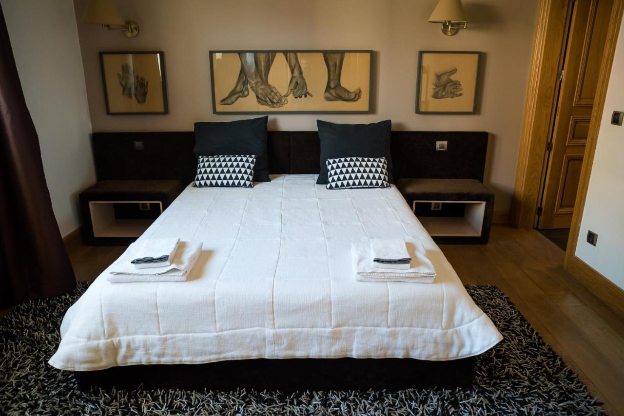 Raspail Guest house