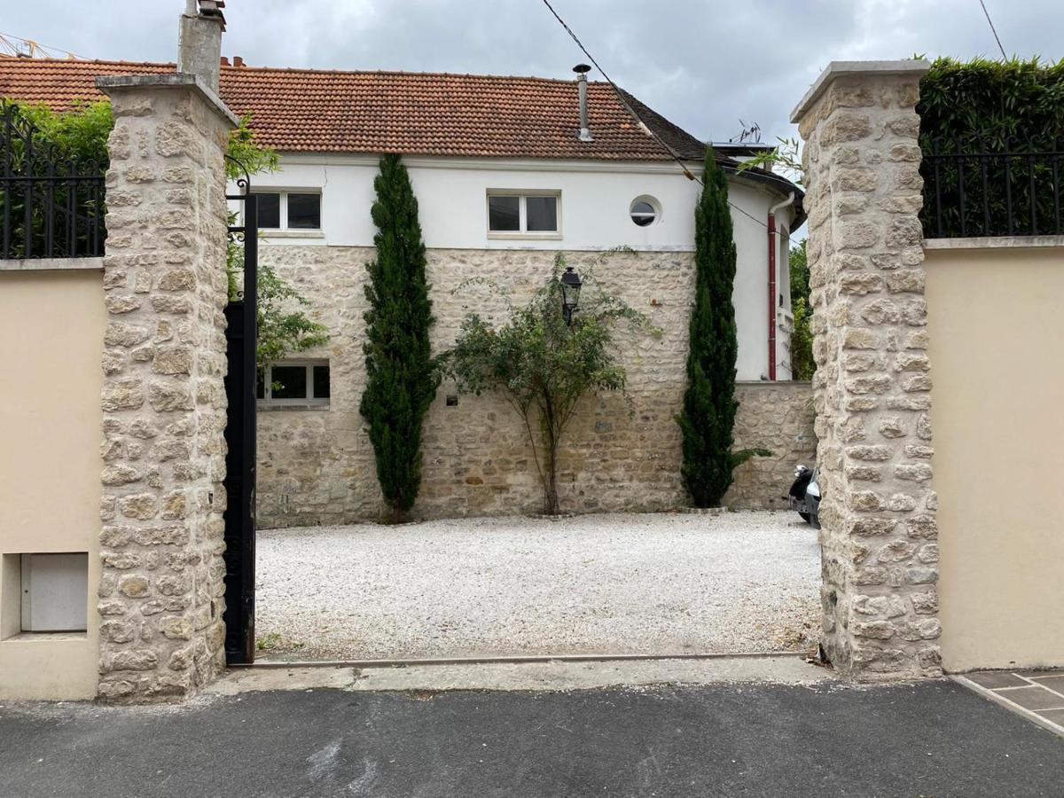 Raspail Guest house